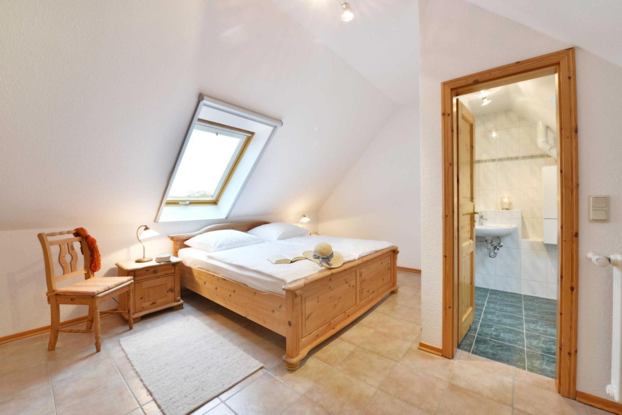Stoertebeker Appartements - "Stoertebeker Pferdehof" Ралсвиек Стая снимка